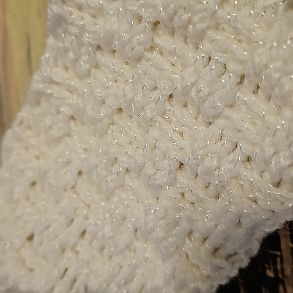 Ear Warmer - Picture 2 of 2